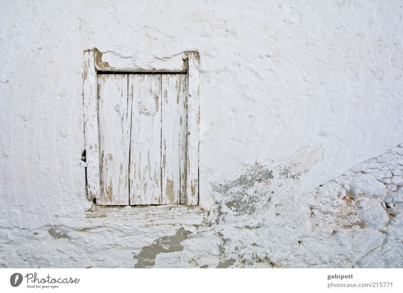 Weißraum Ferien & Urlaub & Reisen Ausflug Sommer Sommerurlaub Haus Mauer Wand Fenster alt weiß Lebensfreude Vergänglichkeit Kreta Holz gestrichen mediterran