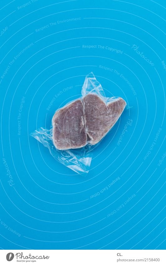 thunfischsteak, tiefgefroren Lebensmittel Fisch Ernährung Verpackung Kunststoffverpackung Essen kaufen einfach Billig kalt lecker blau Supermarkt