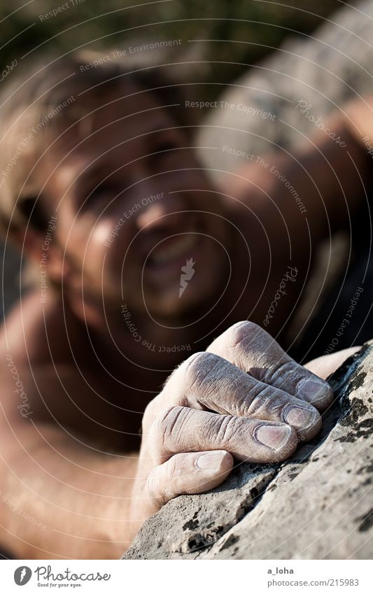 Go Climb A Rock! (III) Lifestyle Maniküre Sport Klettern Bergsteigen Kletteranlage Steinbruch Mensch maskulin Hand 1 Umwelt Felsen Berge u. Gebirge blond