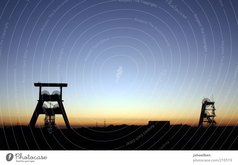 Schicht am Schacht II Tourismus Zeche Industrie Arbeitslosigkeit Ruhestand Feierabend Bergbau Industriekultur Sonnenaufgang Sonnenuntergang Ruhrgebiet