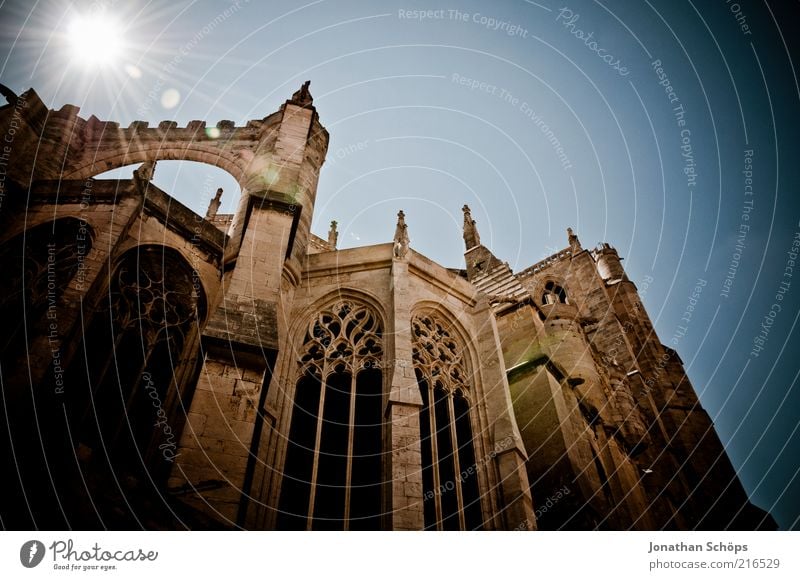 St-Just-et-St-Pasteur de Narbonne I Frankreich Europa Kirche Dom Bauwerk Mauer Wand Sehenswürdigkeit Kathedrale Religion & Glaube Christentum Gott