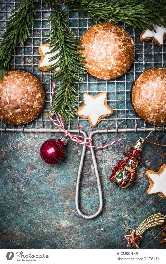 Lebkuchen und Kekse für Weihnachten Lebensmittel Teigwaren Backwaren Dessert Süßwaren Ernährung Festessen Stil Design Winter Dekoration & Verzierung