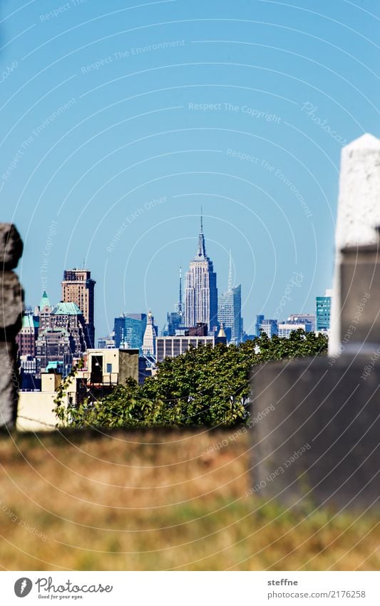 NYC10 New York City Skyline USA Hochhaus Stadt Manhattan Brooklyn Empire State Building Friedhof