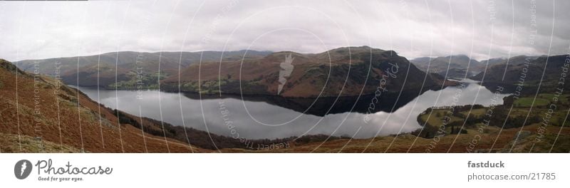 Lake District (Panorama) England Lake District National Park See Panorama (Aussicht) Wasser groß Panorama (Bildformat)