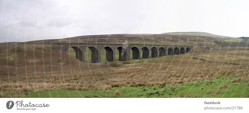 Yorkshire Dales Viadukt (Panorama) England Panorama (Aussicht) Großbritannien Gras Verkehr yorkshire dales Landschaft Brücke Eisenbahn viadukt groß