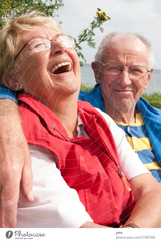 Herzhaft Leben harmonisch Wohlgefühl Ferien & Urlaub & Reisen Sommerurlaub Valentinstag Paar Partner Senior 2 Mensch 60 und älter lachen Fröhlichkeit