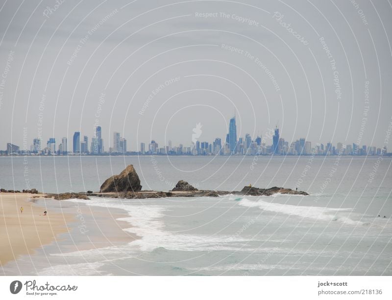 Surfers Paradies, Gold Coast Ferne Stadt Himmel schlechtes Wetter Meer Pazifik Pazifikstrand Queensland Skyline Hochhaus modern Stimmung Horizont Inspiration