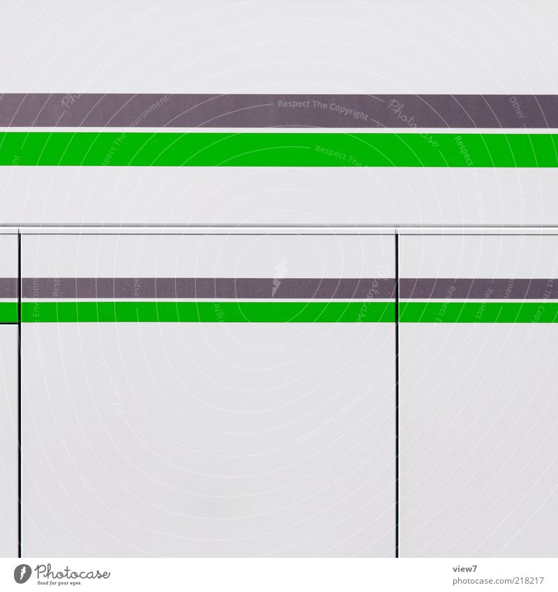 LINE Bus Reisebus Metall Linie Streifen ästhetisch authentisch dünn einfach elegant frech einzigartig modern neu positiv grün Design Ordnung Symmetrie