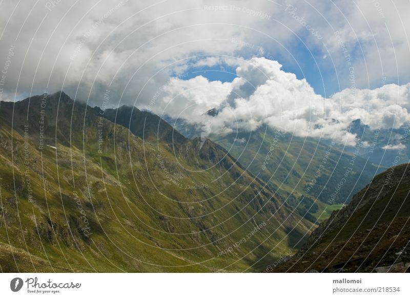 aussichtsreich Ferien & Urlaub & Reisen Tourismus Ferne Sommer Umwelt Natur Landschaft Urelemente Wolken Alpen Berge u. Gebirge Gipfel Schlucht wild Aussicht