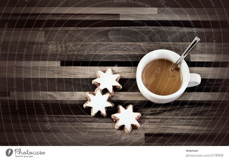 Adventskäffchen Lebensmittel Teigwaren Backwaren Kuchen Dessert Süßwaren Zimtstern Ernährung Kaffeetrinken Getränk Heißgetränk Espresso Tasse Lifestyle