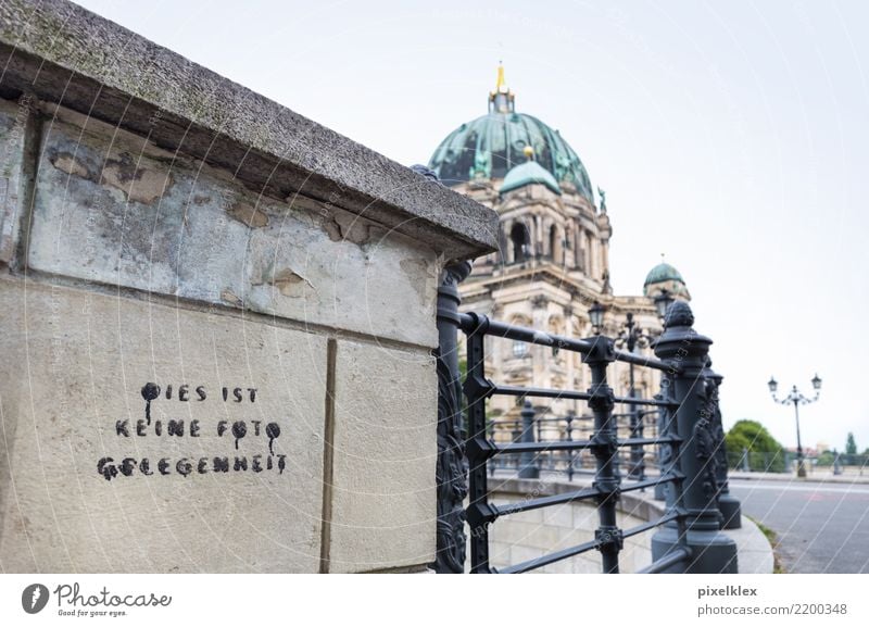 Keine Fotogelegenheit Ferien & Urlaub & Reisen Tourismus Sightseeing Städtereise Berlin-Mitte Deutschland Europa Stadt Hauptstadt Stadtzentrum Kirche Dom