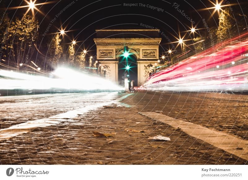 rush Paris Hauptstadt Stadtzentrum Sehenswürdigkeit Wahrzeichen Denkmal Triumphbogen Verkehrsmittel Verkehrswege Straßenverkehr Autofahren Ampel Fahrzeug PKW