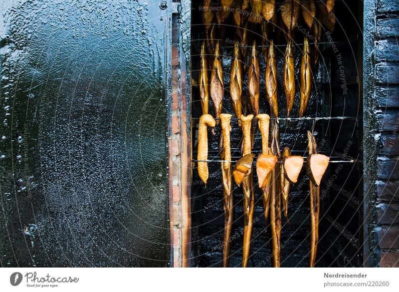 Es ist Freitag... Lebensmittel Fisch Ernährung Bioprodukte Duft geräuchert lecker schillerlocke Heilbutt hornhecht räucherschrank konservieren Imbiss Mahlzeit