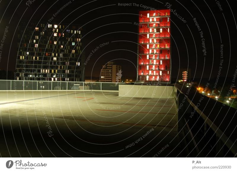 architecture Design Haus Hochhaus Parkhaus Bauwerk Gebäude Architektur Mauer Wand Fassade Balkon Fenster Beton Glas Metall Stahl Farbfoto Außenaufnahme