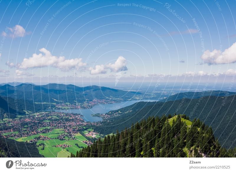 Tegernsee Berge u. Gebirge Umwelt Natur Landschaft Himmel Wolken Sommer Schönes Wetter Wald Alpen Gipfel See ästhetisch Ferne gigantisch groß blau grün Erholung