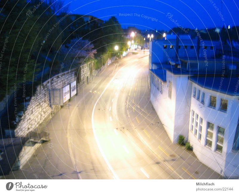 Nightdrive Langzeitbelichtung Nacht Verkehr Licht handshot