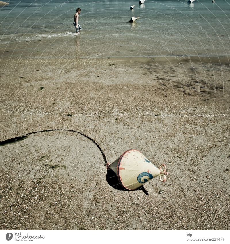 boy oh buoy Ferien & Urlaub & Reisen Sommerurlaub Strand Meer Junge 8-13 Jahre Kind Kindheit Sand Schönes Wetter Boje Kette Schwimmen & Baden nass Langeweile