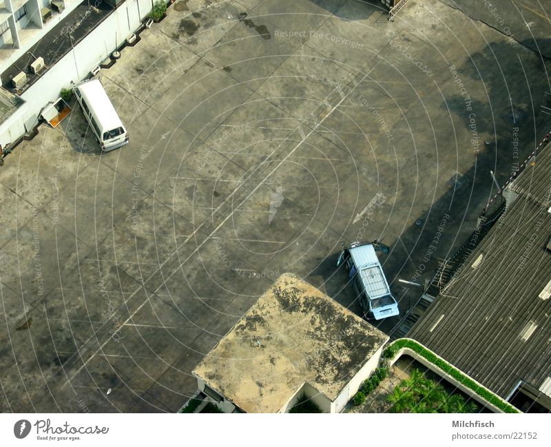 Parking Area Parkplatz Platz leer Vogelperspektive Teer Erfolg PKW alt dreckig