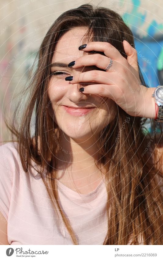 blck Maniküre Lifestyle Stil Freude schön Haare & Frisuren Haut Gesicht Mensch Junge Frau Jugendliche Leben Mode Tapferkeit selbstbewußt Coolness Optimismus