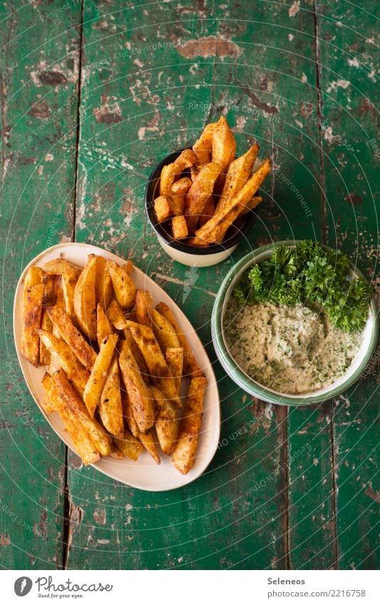 Süßkartoffel-Pommes Pommes frites Kartoffeln Dip Petersilie Snack Lebensmittel Fastfood lecker Ernährung Fett Essen Imbiss ungesund Appetit & Hunger genießen