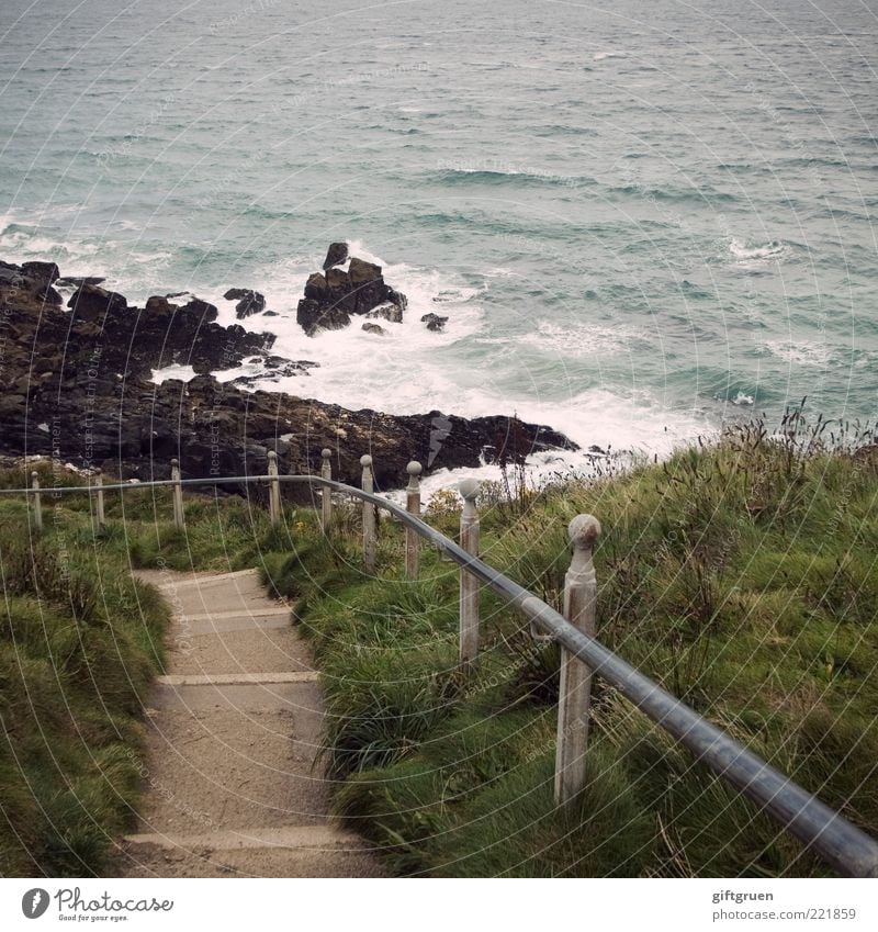 downwards Umwelt Natur Landschaft Urelemente Wasser Wind Sturm Pflanze Gras Felsen Wellen Küste Meer Insel abwärts Treppe Treppengeländer Kurve Gischt Brandung