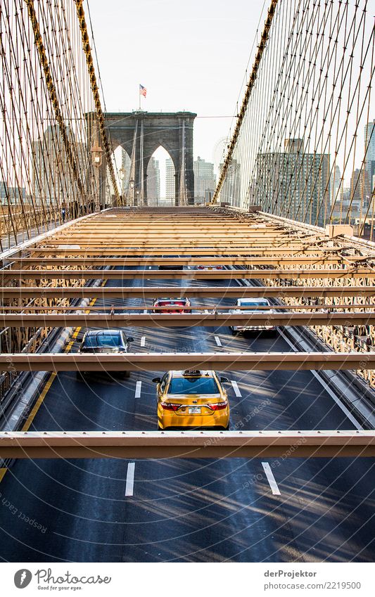 Morgenverkehr auf der Brooklynbridge Ferien & Urlaub & Reisen Tourismus Ausflug Abenteuer Ferne Freiheit Sightseeing Städtereise Hafenstadt Stadtrand Brücke