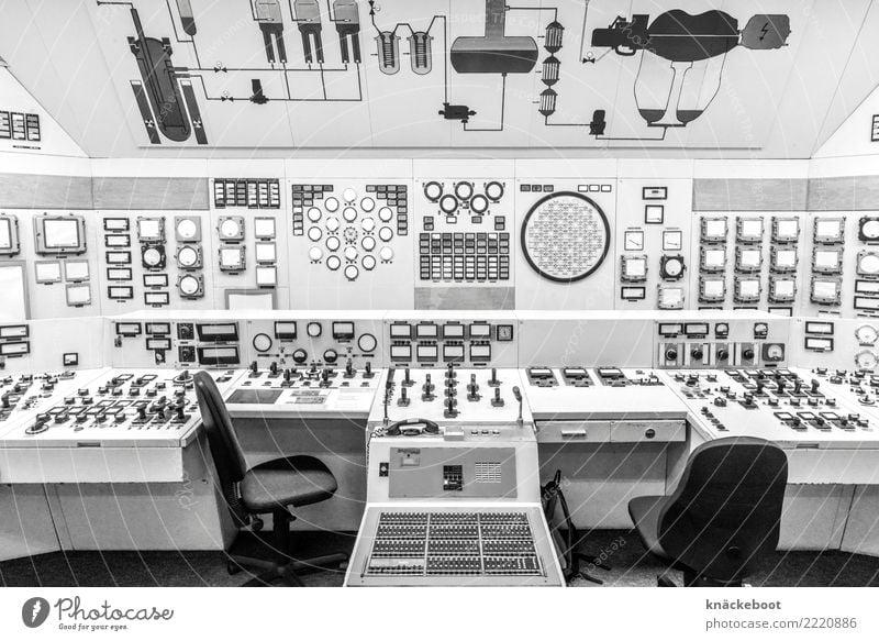 akw 1 Computer Tastatur Bildschirm Messinstrument Technik & Technologie High-Tech Energiewirtschaft Kernkraftwerk Industrie Industrieanlage Fabrik Schutz