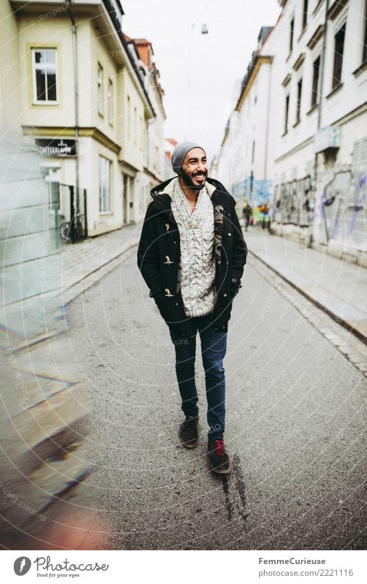 Urban young man (40) maskulin Junger Mann Jugendliche Erwachsene 1 Mensch 18-30 Jahre Mode Bekleidung Freizeit & Hobby lässig Stadtleben Coolness Hipster