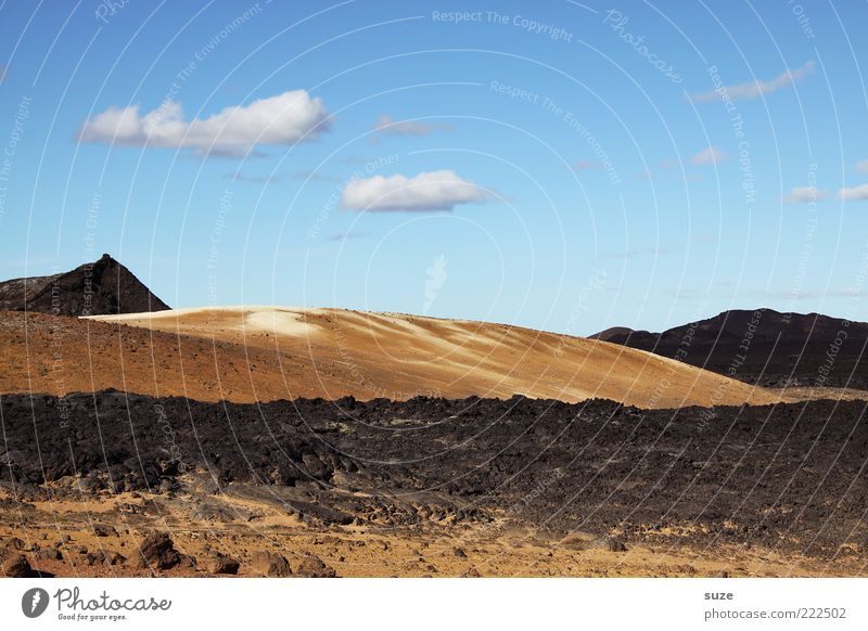 Erstarren Umwelt Natur Landschaft Erde Himmel Wolken Klima Klimawandel Wetter Schönes Wetter Dürre Vulkan Lava Lavafeld außergewöhnlich trocken vulkanisch Ferne