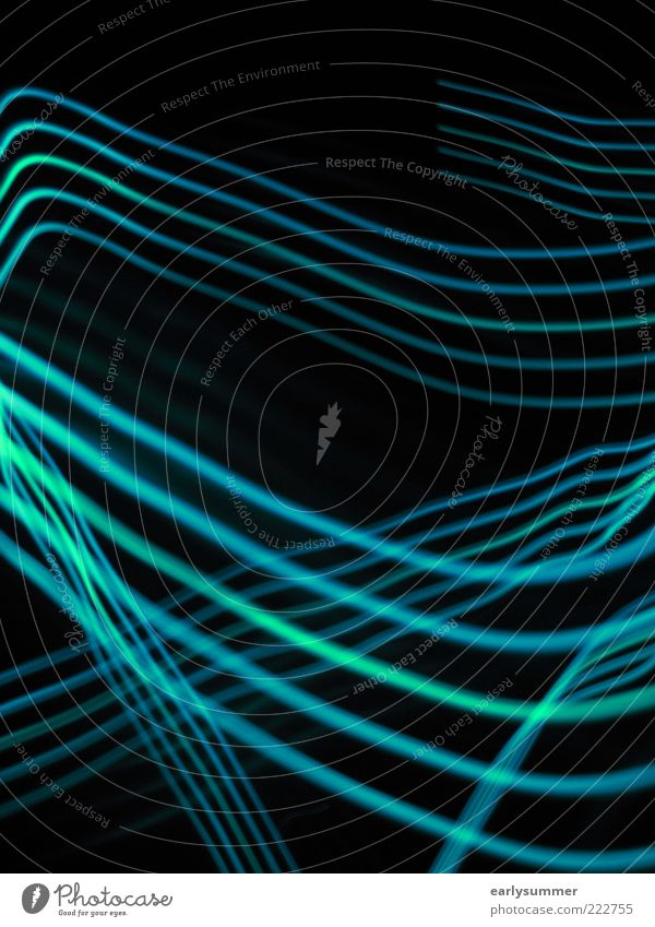 Datenfluss Design Technik & Technologie Fortschritt Zukunft High-Tech Kunst blau grün innovativ Lichtmalerei Laser Streifen Textfreiraum Leuchtdiode