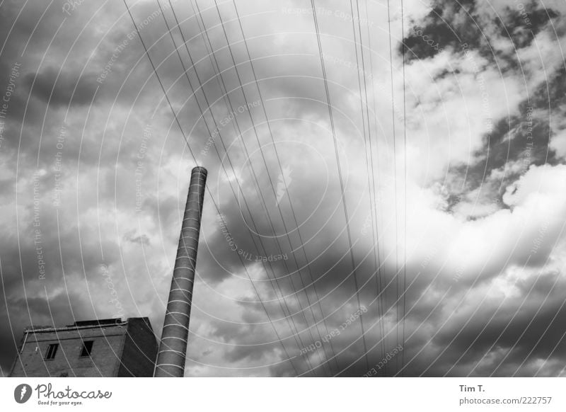 Berlin Technik & Technologie Energiewirtschaft Energiekrise Industrie Altstadt Menschenleer Haus Industrieanlage Fabrik Ruine Bauwerk Gebäude Architektur