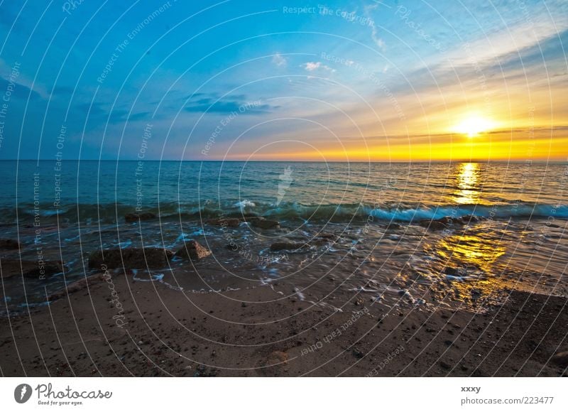 Brodtener Ufer bei Sonnenaufgang Erholung ruhig Ferne Meer Natur Landschaft Erde Wasser Himmel Horizont Sonnenuntergang Wellen Küste Strand Ostsee Stein Sand