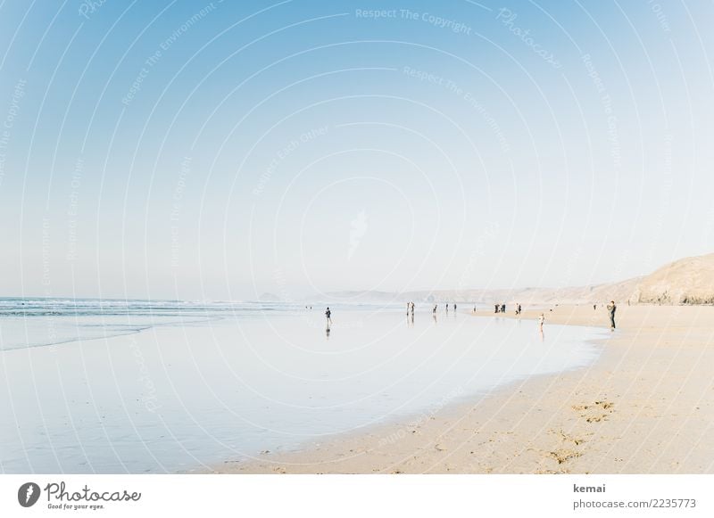 On a cornish beach. Lifestyle Leben harmonisch Wohlgefühl Zufriedenheit Erholung ruhig Freizeit & Hobby Spielen Ferien & Urlaub & Reisen Ausflug Abenteuer Ferne