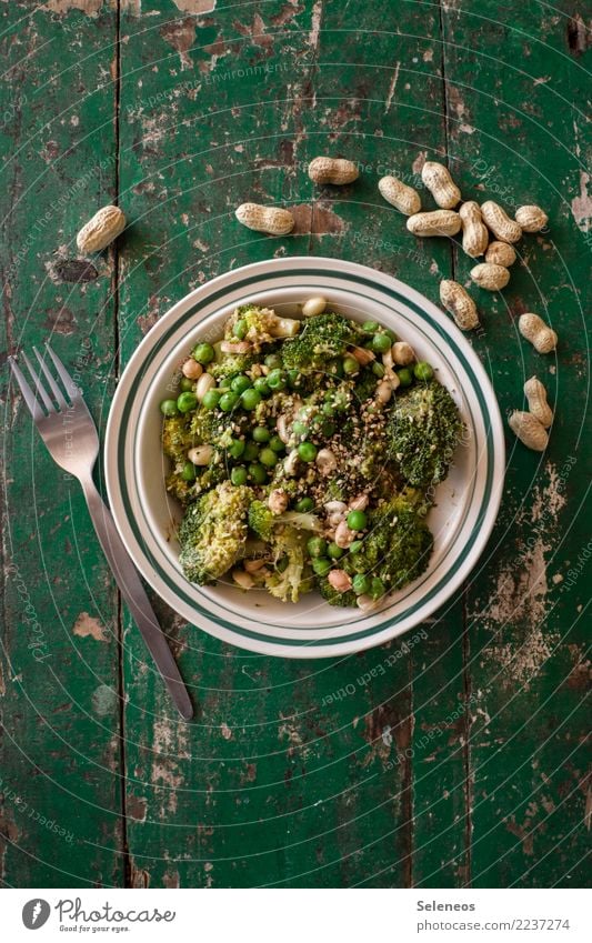 eat your greens Lebensmittel Gemüse Nuss Erdnuss Brokkoli Erbsen Sesam Ernährung Essen Mittagessen Bioprodukte Vegetarische Ernährung Diät Schalen & Schüsseln