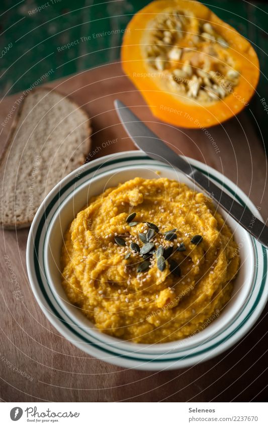 Kürbishummus Lebensmittel Gemüse Teigwaren Backwaren Brot Hummus Kürbiskern Sesam Ernährung Essen Abendessen Büffet Brunch Bioprodukte Vegetarische Ernährung