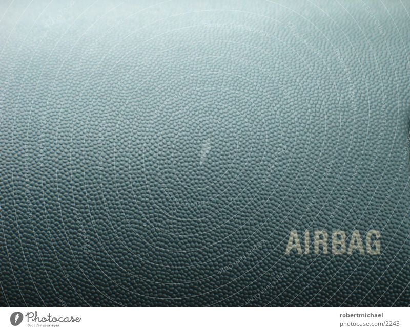 airbag Airbag Wort Großbuchstabe Lateinische Schrift Typographie Sicherheit Textfreiraum oben Textfreiraum Mitte Textfreiraum links Oberflächenstruktur grau