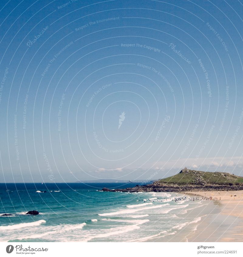 sonnige aussichten Umwelt Natur Landschaft Urelemente Sand Wasser Himmel Sommer Schönes Wetter Hügel Felsen Berge u. Gebirge Gipfel Wellen Küste Strand Bucht