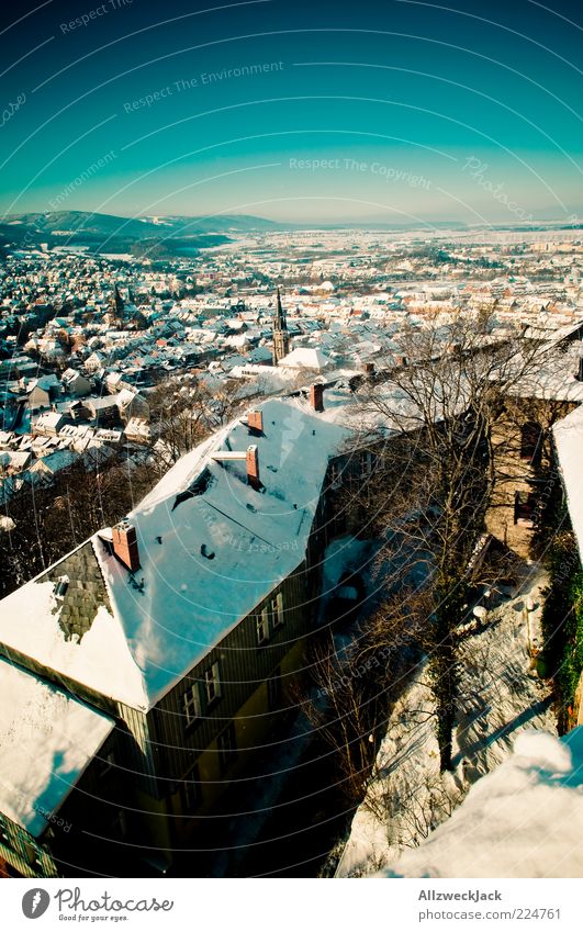 Wernigeroder Panorama 2 Harz Kleinstadt Altstadt Skyline Haus blau Winter Schnee Farbfoto Außenaufnahme Menschenleer Tag Vogelperspektive Weitwinkel