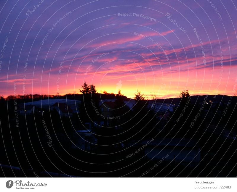 sonnenuntergang in NN Sonnenuntergang Erfurt Lichtspiel Nacht niedernissa landschaft im dunkel