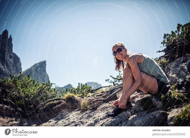 Wanderslust Freude Glück Leben Wohlgefühl Zufriedenheit Freizeit & Hobby Ferien & Urlaub & Reisen Tourismus Abenteuer Ferne Freiheit Sommer Sommerurlaub Sonne