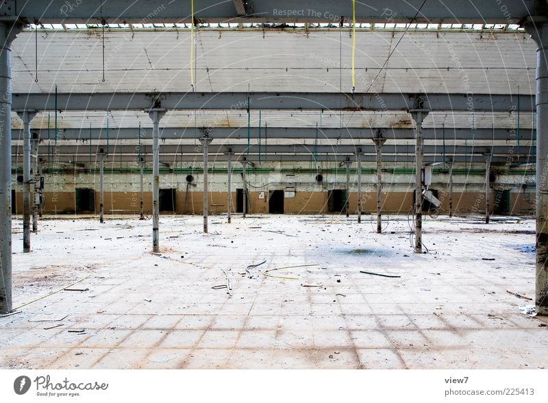 Raum für ALLES Industrieanlage Fabrik Bauwerk Gebäude Architektur Mauer Wand Fassade Metall Linie alt Einsamkeit einzigartig Endzeitstimmung Verfall