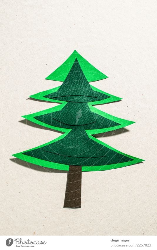 Weihnachtskiefer gemacht vom Papier auf Papierhintergrund. Design Winter Dekoration & Verzierung Feste & Feiern Weihnachten & Advent Kunst Baum Ornament neu