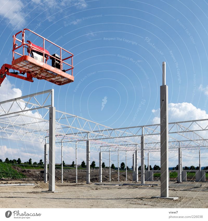 Bühne Baustelle Industrie Natur Himmel Wolken Schönes Wetter Haus Beton ästhetisch Einsamkeit komplex Konkurrenz Leistung Ordnung rein Qualität