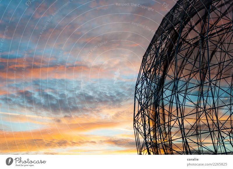 Valencia Himmel Horizont Sonnenaufgang Sonnenuntergang Schönes Wetter ästhetisch Klima komplex Geometrie Dreieck Gitternetz Farbenspiel Unendlichkeit Stimmung