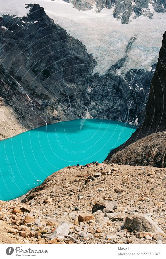 Torres del Paine Tourismus Abenteuer Expedition Berge u. Gebirge wandern Urelemente Wasser Eis Frost Gipfel Gletscher Schlucht bizarr kalt Torres del  Paine