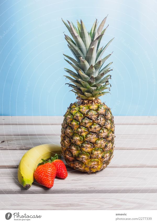 Ananas Frucht Dessert Ernährung Essen Frühstück Bioprodukte Vegetarische Ernährung Diät Lifestyle frisch lustig Energie Milchshake Stroh Menschen gemischt