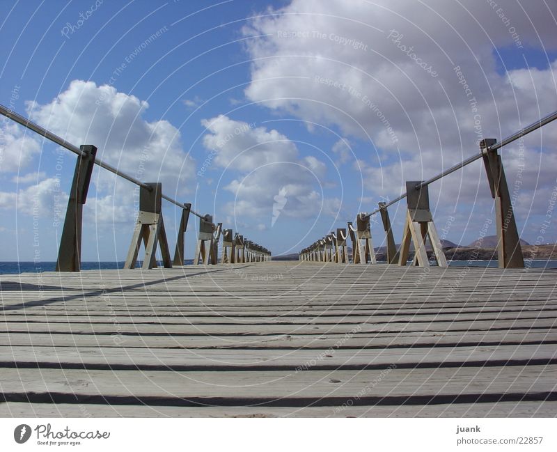 perspectiva de puente Un llana