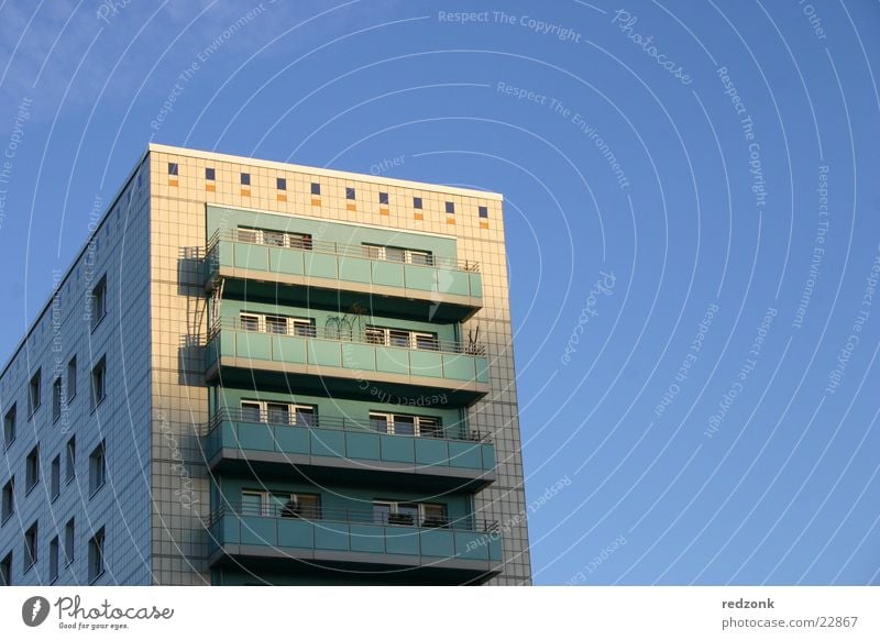 Plattenbau Hochhaus Osten Balkon Alexanderplatz Architektur Himmel Aussicht Abend