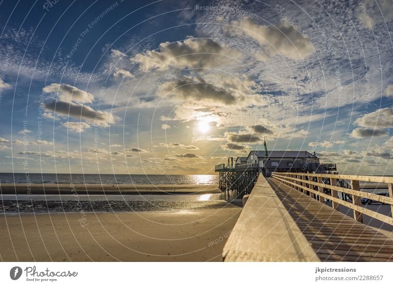 Sankt Peter Ording Sonnenuntergang Himmel Abenddämmerung Meer Landschaft Natur Licht Wasser Wolken Sand verträumt Ferne Unendlichkeit Holzpfahl Deutschland