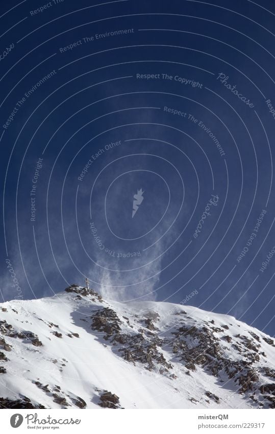 Gipfelkreuz. Landschaft Klima Wind Sturm Bewegung Freiheit ruhig blau weiß Schneesturm Schneewehe Windböe Höhe hoch oben Farbfoto Außenaufnahme Menschenleer